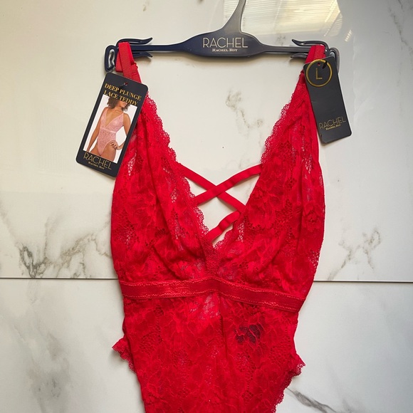 Red Deep Plunge Lace Teddy - Picture 3 of 12